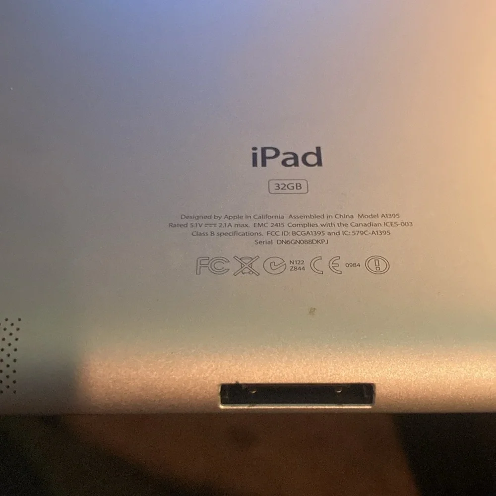 iPad 2 32gb Wi-Fi only
